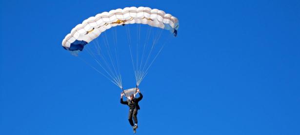 开云体育-王皓惊艳四座，德国队横扫英格兰队，一场颠覆预期的足球盛宴