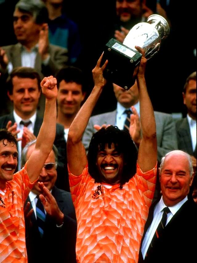 关于欧洲国家队近期在绿茵场上大放异彩的信息