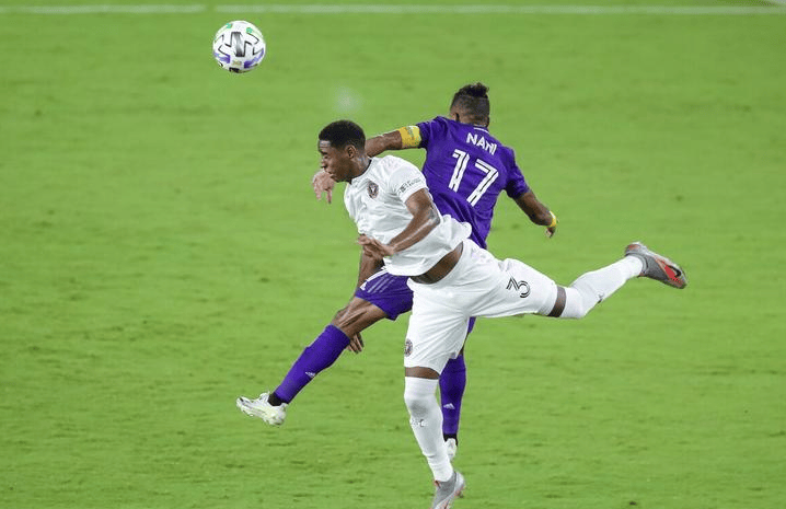 包含夏洛特队在最新一场比赛中实现逆袭,取得胜利的词条 包含夏洛特队在最新一场比赛中实现逆袭,取得胜利的词条