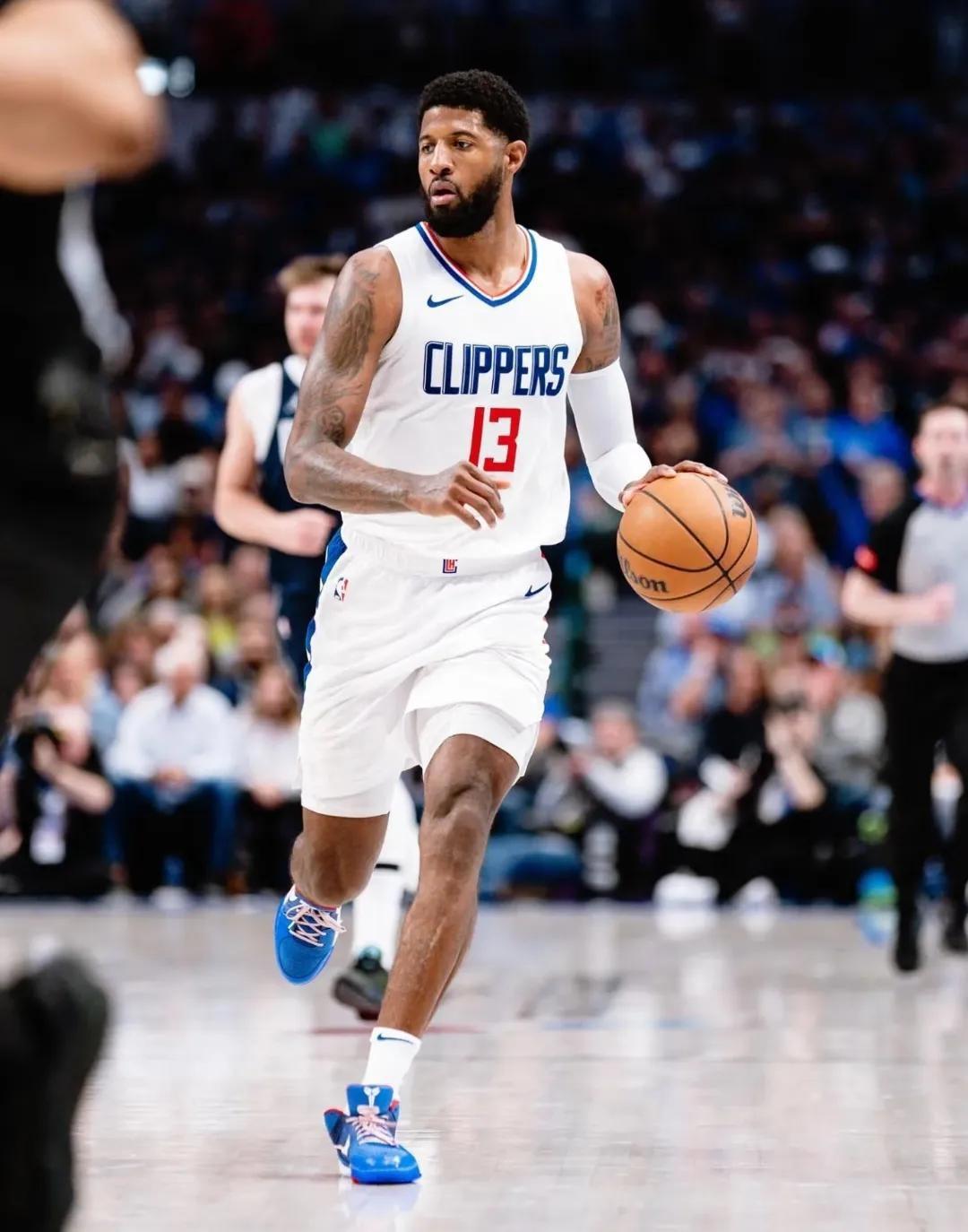 魔术横扫波兰男篮，乔治绝境逆转