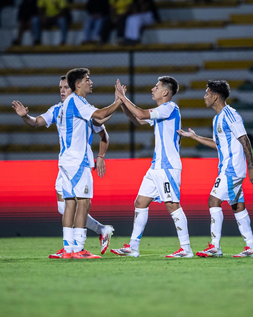 巴伦西亚签约阿根廷中场，增强中场实力！