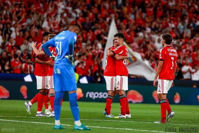 欧洲豪强交锋,赛场精彩绝伦 欧洲豪强交锋,赛场精彩绝伦