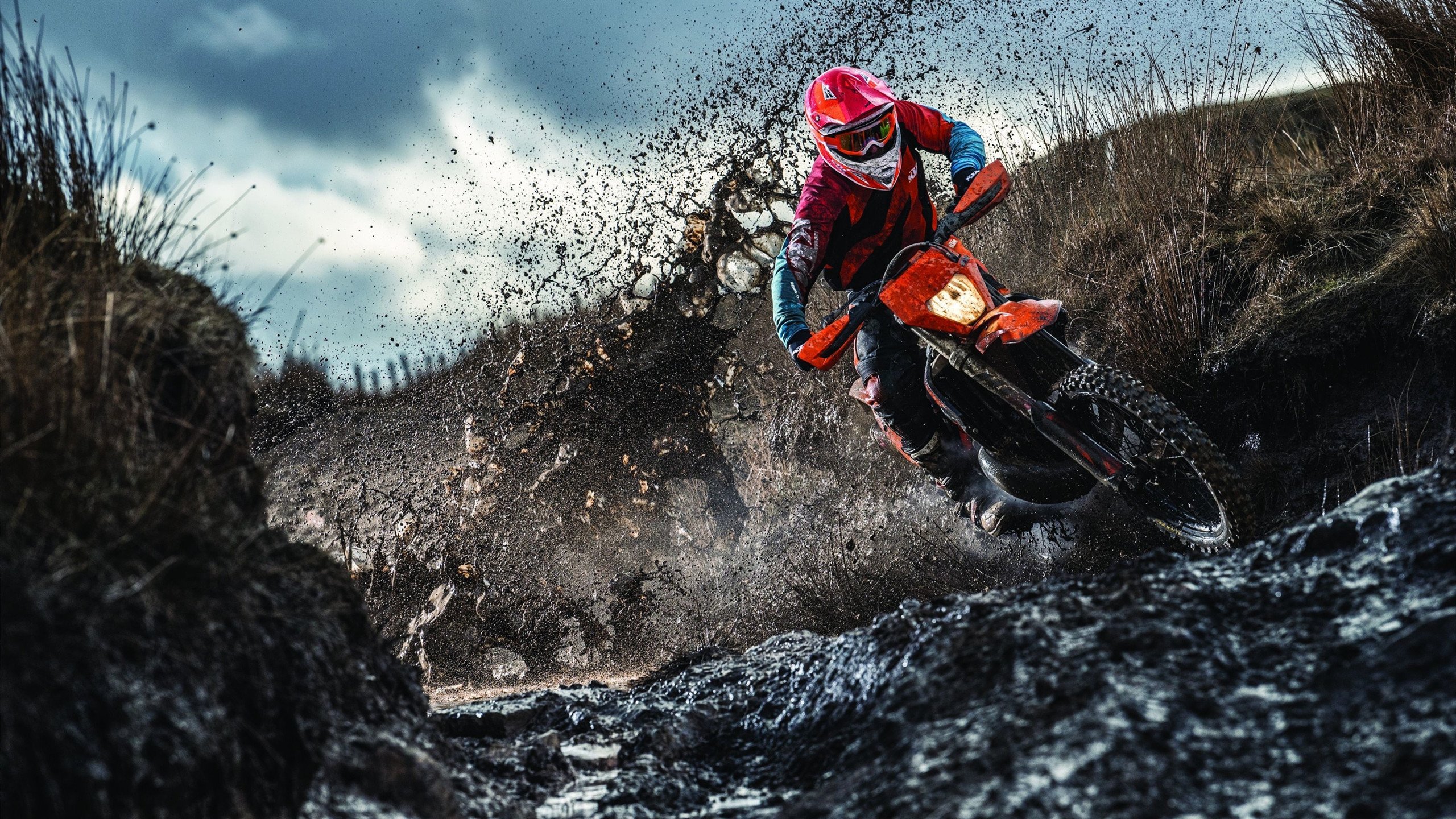 绝境中的王者，伦纳德制胜一击，广东队力克步行者关键战突围