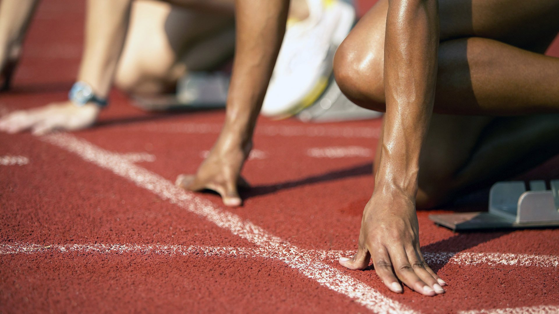 篮网险胜魔术，赵继伟扛起全队，一场属于坚韧与领袖的胜利